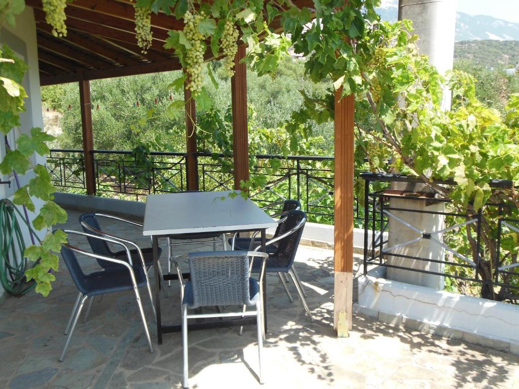 Lygies Apart Hotel Трапезаки Номер фото